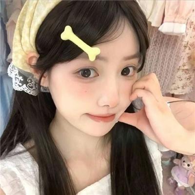 葛妮斯派特洛之风情万种